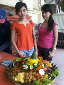 Pesan Nasi Tumpeng Daerah Jakarta Timur