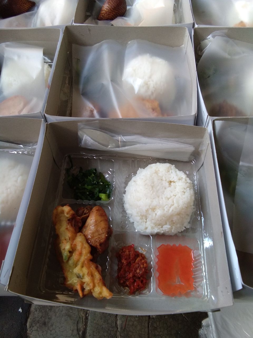 Pesan Nasi Box Di Jakarta Pusat