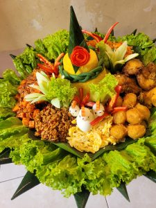 Pesan Nasi Tumpeng di Slipi Jakarta Barat