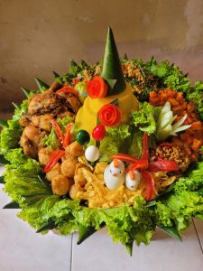 Pesan Nasi Tumpeng Jakarta Pusat di Mikailla Catering