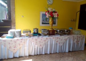 Pesan Prasmanan di Tebet Timur